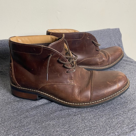 Bostonian Boots Mens 9.5 Brown Distressed High top Comfort Foot Bed Casual - Picture 1 of 14